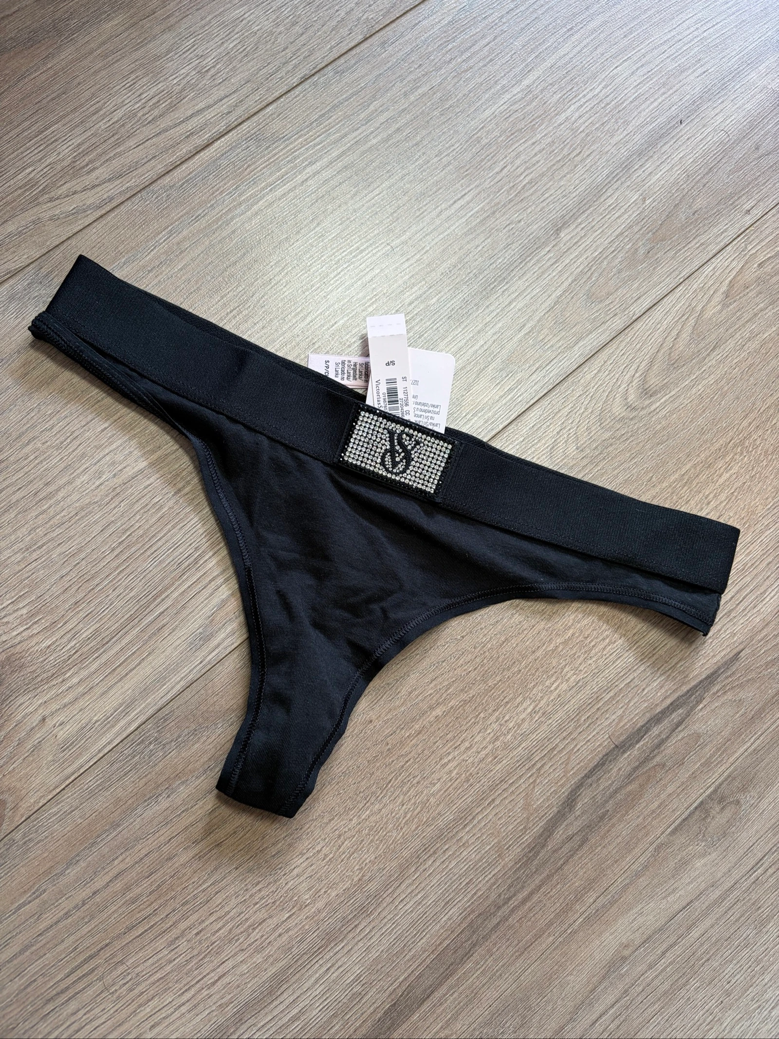 Victoria’s Secret string 